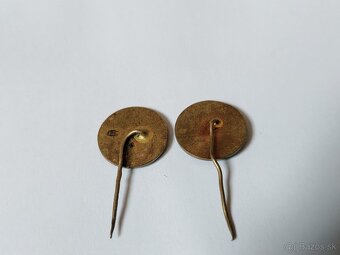 Predám 2x kovové zberateľské odznaky - 4