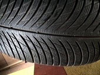 4 ks ZIMA 235/45 R18 98V MICHELIN 5 mm 2023 - LEN 100€/sada - 4