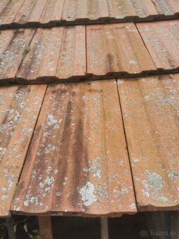 Stará škridla v dobrom stave - 4