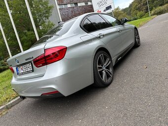 Predám BMW 320d Xdrive - 4