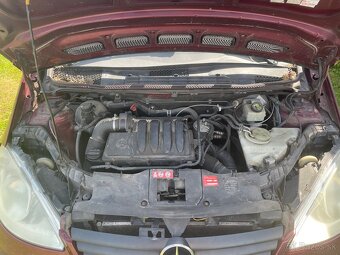 Mercedes a180 - 4