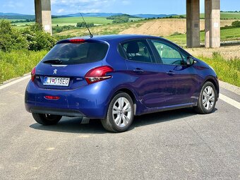Peugeot 208 1.6 hdi - 4
