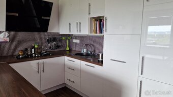 Slnečný 3i byt s loggiou na 11. poschodí - 4