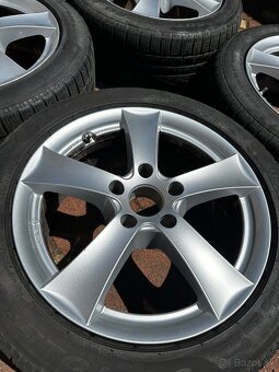 Predám disky Dezent R17 s pneu Pirelli - 4