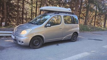 Yaris Verso 1,3 vvti 62kw benzín plyn 2004 - 4