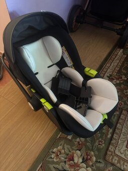Predam zánovný kočík MAMA Kiddies,od rodiny sme dostali dva - 4