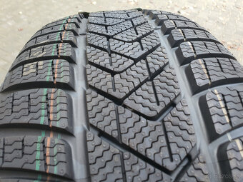 225/60 r17 zimne pneumatiky runflat 225 60 17 225/60/17 - 4