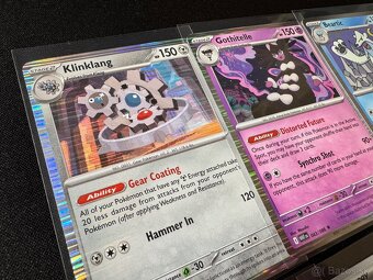 Pokemón MEGA balík E: 100ks kariet v obaloch s EX a darček - 4