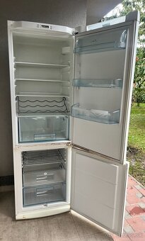 Predám chladničku s mrazničkou Elektrolux. - 4