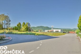 DO DOMČEKA | Atraktívny pozemok v príjemnom prostredí na Ame - 4