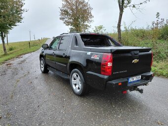 Chevrolet Avalanche 5.3 - 4