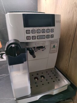 Kávovar DeLonghi ECAM22.36X - 4