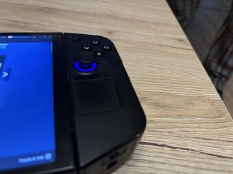 Lenovo Legion Go - 4