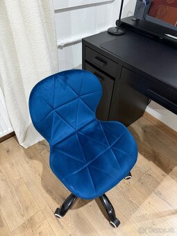 Písací stôl, stolička - 4