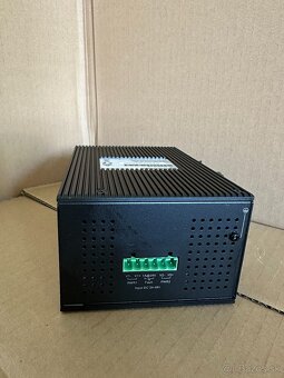 Interlogix ifs MC352-4P-2S s napájacím zdrojom - 4