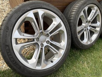 AUDi orig. Q3 5x112 8j x19 ET 36 255 40 R19 - 4
