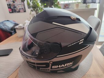 Prilba SHARK kevlar s rukavicami v cene - 4