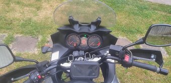 Suzuki Vsttom 650 - 4
