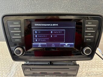 skoda octavia 3 radio amundsen navi - 4
