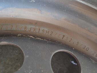 Plechové disky 5x114.3 + letné pneu 195/65r15 - 4