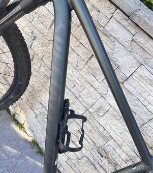 Specialized Mountain Bike - 4