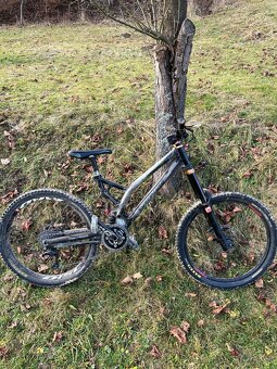 Predám celoodpružený bicykel specializet - 4