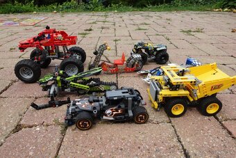 7 modelov áut a strojov - 4