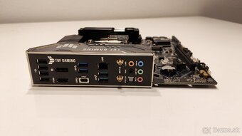 B560M + i5 11400F + 16GB Ram - 4