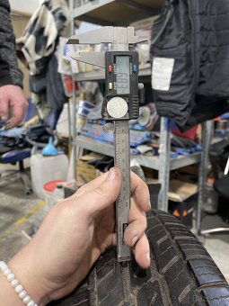 Barum Bravuris 235/75 R15 - 4