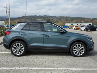Volkswagen T-Roc 2.0 TDI Style Kupene v SR - 4