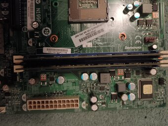 Predám dosku Lenovo IH61M s 8GB DDR3 - 4