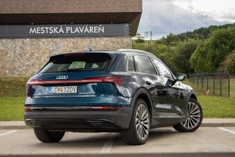Audi E-tron 50 quattro S line - 4