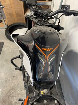 KTM DUKE 125 2019 - 4