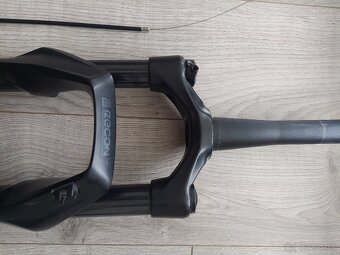 Vidlica RockShox Recon - 4