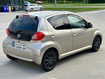 Toyota Aygo | plná výbava - 4