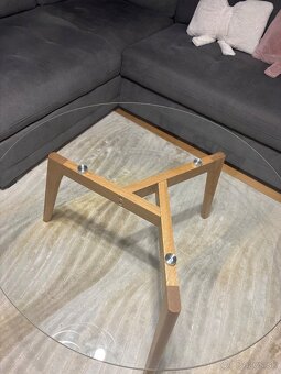 Konferenčný stolik - 4