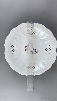 Misa s husou prerezávaná s modrou linkou - 4