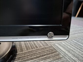 LCD monitor SAMSUNG GH22WS - 4