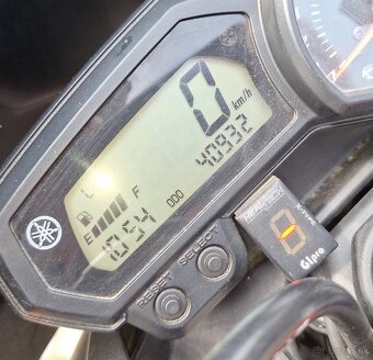 Yamaha XJ6 - 4