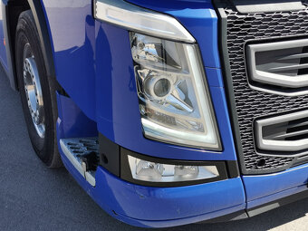 Prodám tahač návěsů VOLVO FH 13 500 EURO6 dvouokruhová hydr. - 4
