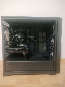 Ryzen 7 3700x, RX 6600, 32GB DDR4 3200MHz, 512GB SSD, 650W - 4