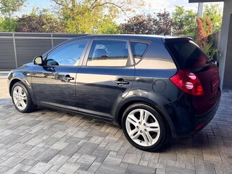 Kia Ceed 1.6Crdi 85kw - 4
