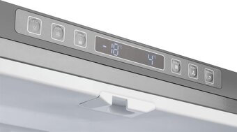 Predam chladničku HISENSE RF750N4ISF - 4