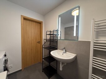 1-izb. byt na prenájom - 4
