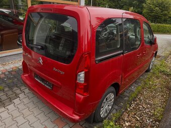 Predám Citroen Berlingo 2011 1.6i 88kw naj.189000km - 4