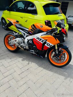 Cbr 1000 rr Fireblade Repsol - 4
