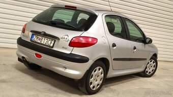 Peugeot 206 1.1 benzín - 4