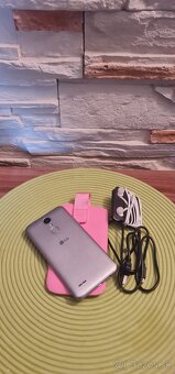 LG K4(2017) 8GB - 4