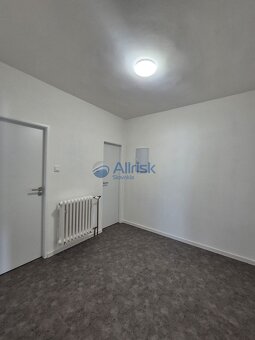 2-izbový byt s pohodlným parkovaním v Pezinku na prenájom - 4