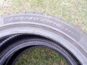 2ks letné 235/40R18 - 4